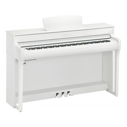 CLP735 – YAMAHA Clavinova